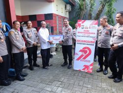 Kapolrestabes Makassar Anjangsana ke Purnawirawan Polri dalam Rangka Hari Bhayangkara ke-79