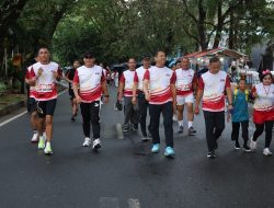 Kapolrestabes Makassar Ikuti Lari 7,9 KM Bhayangkara Run 2025