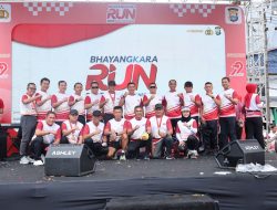 Jelang HUT Bhayangkara ke-79, Kapolrestabes Makassar Ambil Bagian dalam Bhayangkara Run