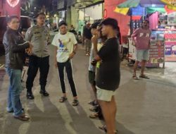 Patroli Sambang, Aipda Budi Rangkul Warga Ciptakan Situasi Kondusif