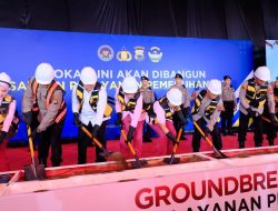 Kapolda Sulsel Resmikan dan Letakkan Batu Pertama Pembangunan SPPG Polri di Makassar