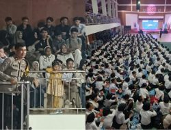 Bhabinkamtibmas Hadiri Malam Ramah Tamah Ospek MABA Poltekpar Makassar, Beri Imbauan Kamtibmas