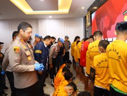 Polda Sulsel Gelar Press Release Kasus Tindak Pidana dalam Aksi Unras di Wilayah Hukum Polda Sulsel, Tetapkan 53 Tersangka