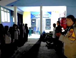 Bhabinkamtibmas Gandeng Kelurahan dan Tokoh Masyarakat Patroli Malam Jaga Kamtibmas