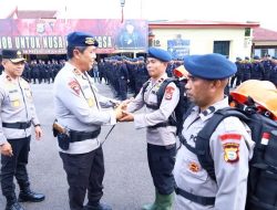 Kapolda Sulsel Pimpin Apel Pemberangkatan 100 Personel Satbrimob BKO ke Aceh untuk Tugas Kemanusiaan