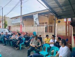 Bentuk Empati, Kapolsek Tallo Hadiri Rumah Duka Ketua Srikandi FKPM Polsek Tallo