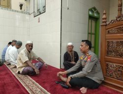 Perkuat Cooling System Ramadan, Kapolsek Bontoala Sambangi Jamaah Masjid