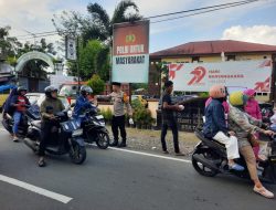 Semarak Ramadan 1447 H, Polsek Tamalate Tebar Kebaikan di Depan Mapolsek