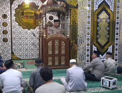 Safari Subuh di Masjid Haqqul Yaqin, Kapolsek Tamalate Ingatkan Orang Tua : Lalai Mengawasi Anak, Risiko Kenakalan Remaja Meningkat