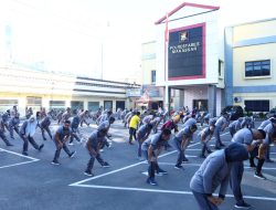 Polrestabes Makassar Gelar Olahraga Bersama, Jaga Kebugaran dan Soliditas Personel