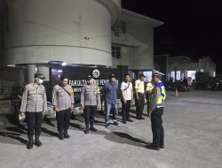 Personel Polsek Rappocini Amankan Inagurasi Himpunan FIP UNM di Makassar