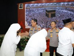 Manasik Haji dan Pelepasan Jamaah Calon Haji Personel Polda Sulsel Tahun 1447 H/2026 M Berlangsung Khidmat