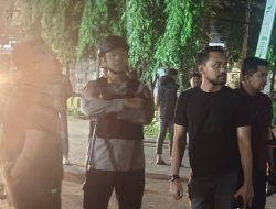 Lanjutan Aksi Malam Hari Peringatan Hardiknas, Kapolrestabes Makassar Turun Langsung Bubarkan Aksi Tutup Jalan di Sekitar UNM