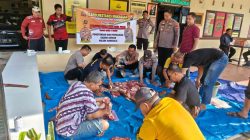Polsek Manggala Potong Dua Ekor Sapi Kurban, Daging Dibagikan kepada Warga