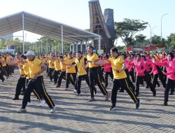 Sambut Hari Bhayangkara ke-80, Polrestabes Makassar Gelar Senam Bersama Masyarakat di CPI