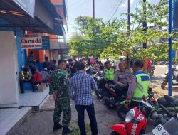Polsek Biringkanaya Kawal Aksi Unjuk Rasa Pedagang Pasar Niaga Daya