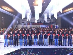 Closing Ceremony Tournament E-Sport Kapolda Cup Road to Kapolri Cup 2026, Kapolda Sulsel Serahkan Piala Bergilir