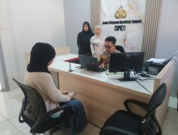 Polsek Biringkanaya Bekali Mahasiswa UIM Teknik Komunikasi Pelayanan Penerimaan Laporan Masyarakat di SPKT