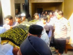 Wujud Belasungkawa, Kapolsek Manggala Sambangi Rumah Duka Mitra Kamtibmas FKPM