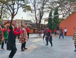Semarak HUT RI ke-81, Polsek Manggala Gelar Lomba 17-an Penuh Kebersamaan