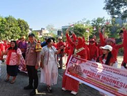 Semarak HUT ke-81 RI di Karunrung Berlangsung Meriah, Bhabinkamtibmas Polsek Rappocini Laksanakan Pengamanan