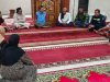 Tak Ingin Kecolongan Lagi, Warga Sayang Praja Perkuat Ronda Malam Bersama Bhabinkamtibmas