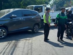 Antrean BBM Picu Kepadatan Kendaraan, Unit Lantas Polsek Bontoala Sigap Atur Arus Lalu Lintas