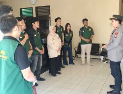 Dilepas Penuh Kekeluargaan, Mahasiswa KKN Profesi Apresiasi Dukungan Polsek Bontoala