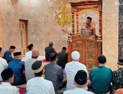 Safari Jumat di Masjid Quba, Kapolsek Bontoala Perkenalkan Diri dan Ajak Warga Bersama Jaga Kamtibmas