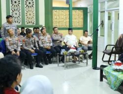 Duduk Bersama Warga Mario, Kapolrestabes Makassar Serap Keluhan soal Kamtibmas