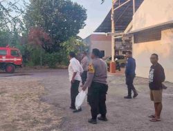 Respon Cepat Aduan Warga, Personel Polsek Rappocini Amankan Lokasi Kebakaran