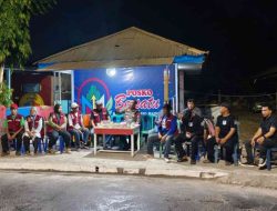 Sambangi Poskamling RW 03, Kapolsek Manggala Ajak RT/RW Awasi Remaja hingga Larut Malam