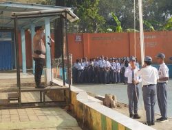 Kapolsek Manggala Jadi Irup di SMAN 12 Makassar, Tegas Imbau Pelajar Jauhi Tawuran dan Kenakalan Remaja