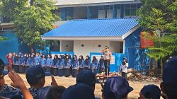 Momen Upacara Hari Sumpah Pemuda, Polsek Manggala Imbau Pelajar SMPN 8 Makassar Jauhi Tawuran dan Geng Motor